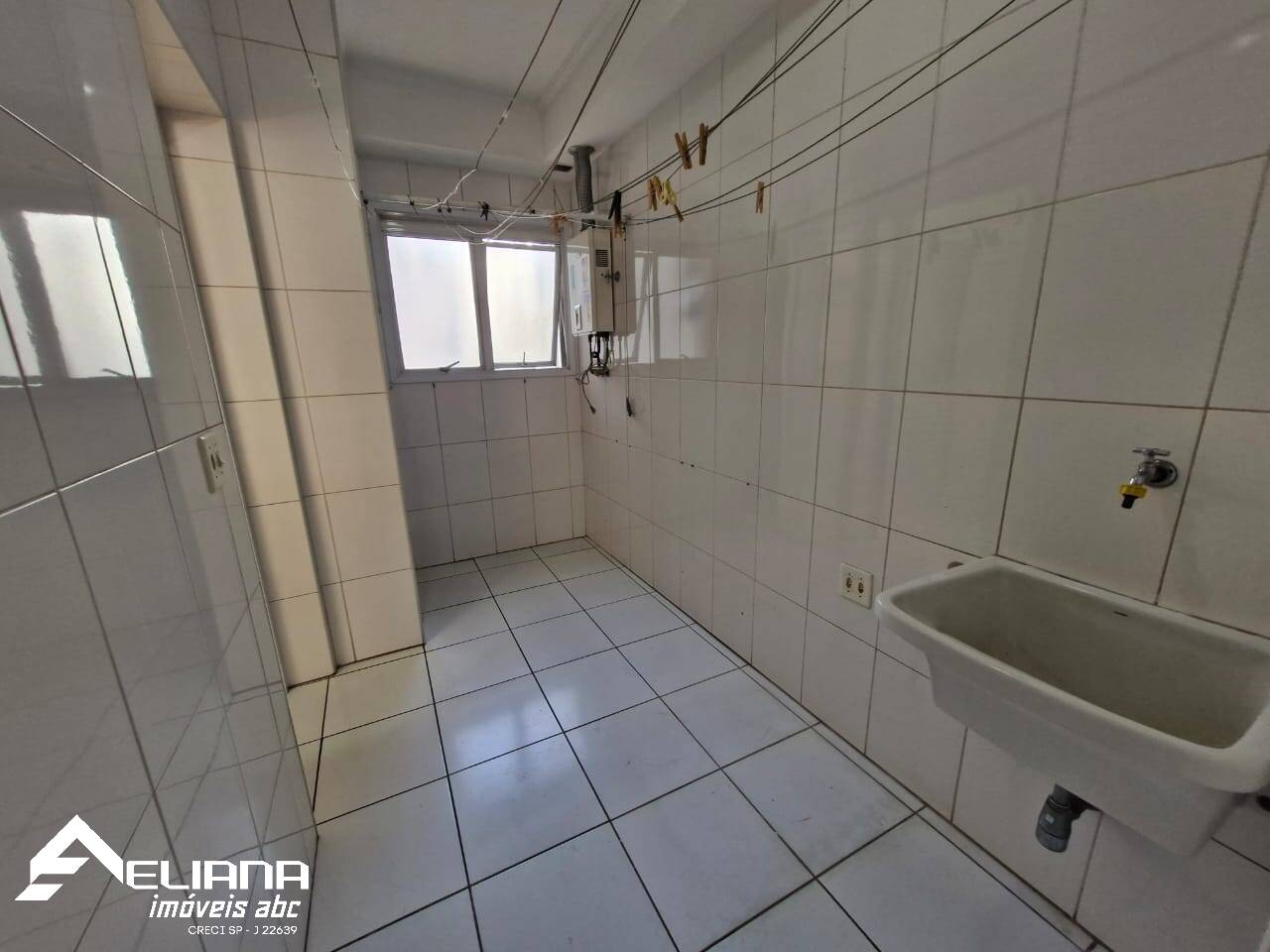 Apartamento para alugar com 3 quartos, 125m² - Foto 26