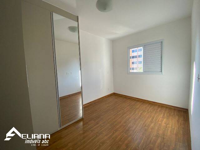 Apartamento para alugar com 2 quartos, 67m² - Foto 7