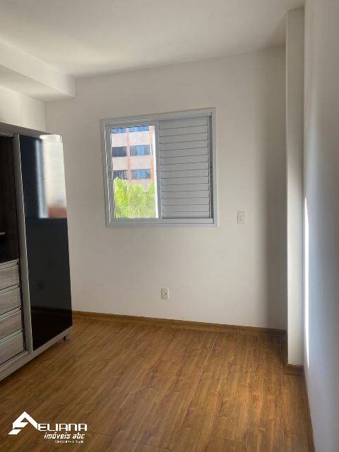 Apartamento para alugar com 2 quartos, 67m² - Foto 11