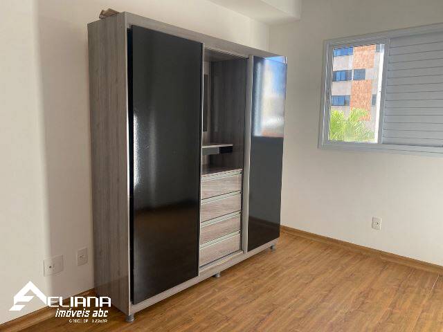 Apartamento para alugar com 2 quartos, 67m² - Foto 12