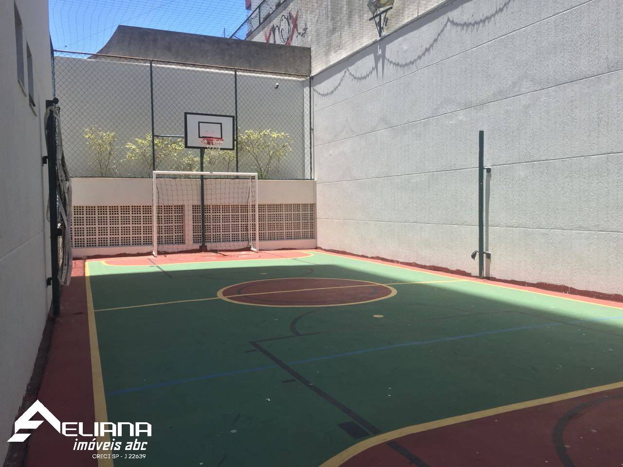 Apartamento para alugar com 2 quartos, 71m² - Foto 35
